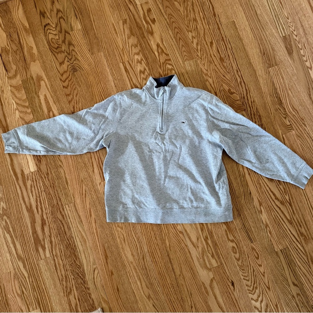 Vineyard Vines Men’s 1/4 Zio Size Medium